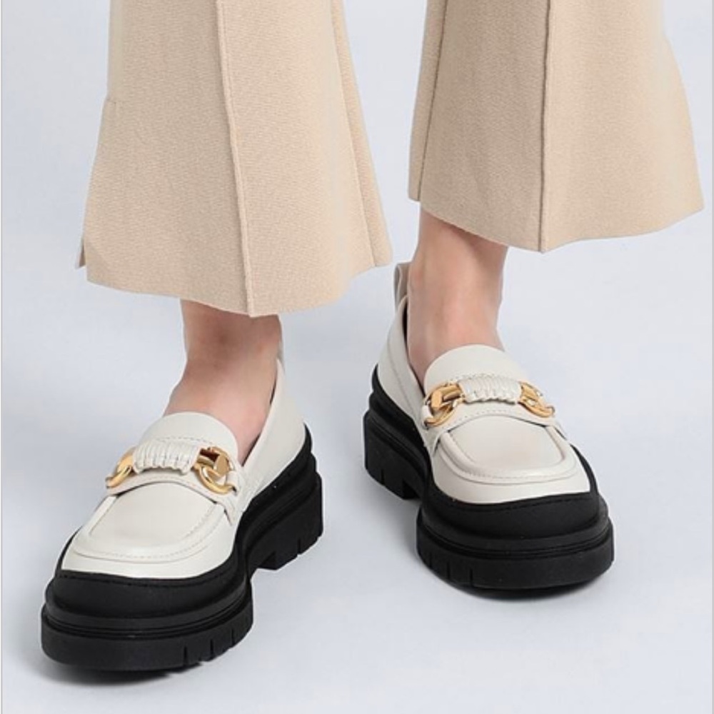 BNWT Ivory See by Chloé Lylia Leather Lug-Sole Loafers - Size 37